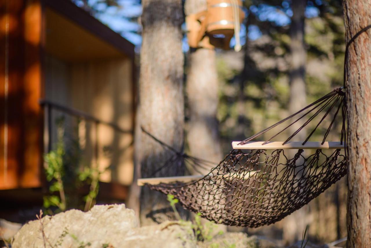 Theodosius Forest Village - Glamping In Vipava Valley Eksteriør billede